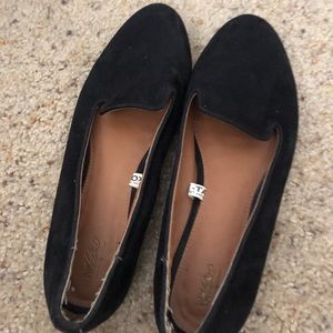 black velvet flats